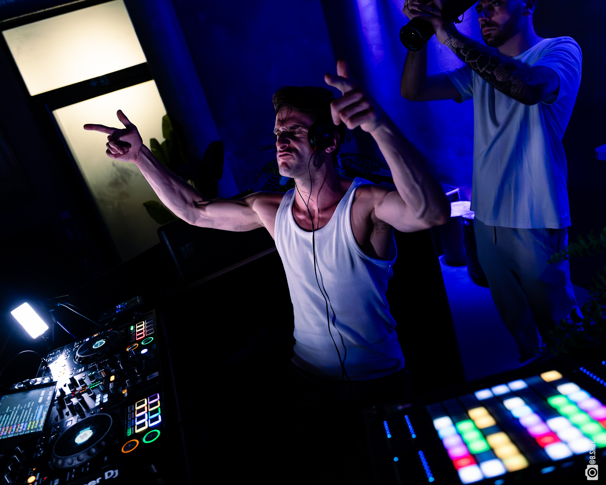 Phyles performing at ONDRA Soho in Lisbon